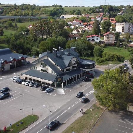 Hotel Laktaši Extérieur photo