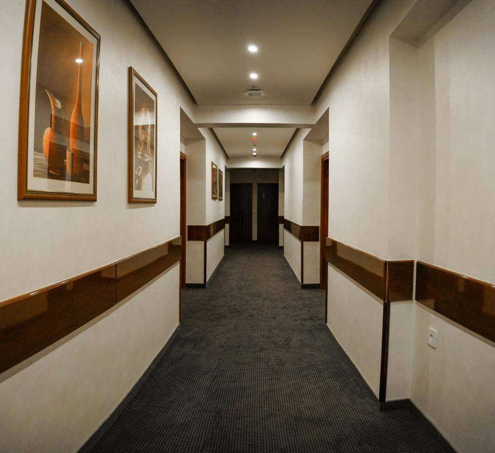 Hotel Laktaši Extérieur photo