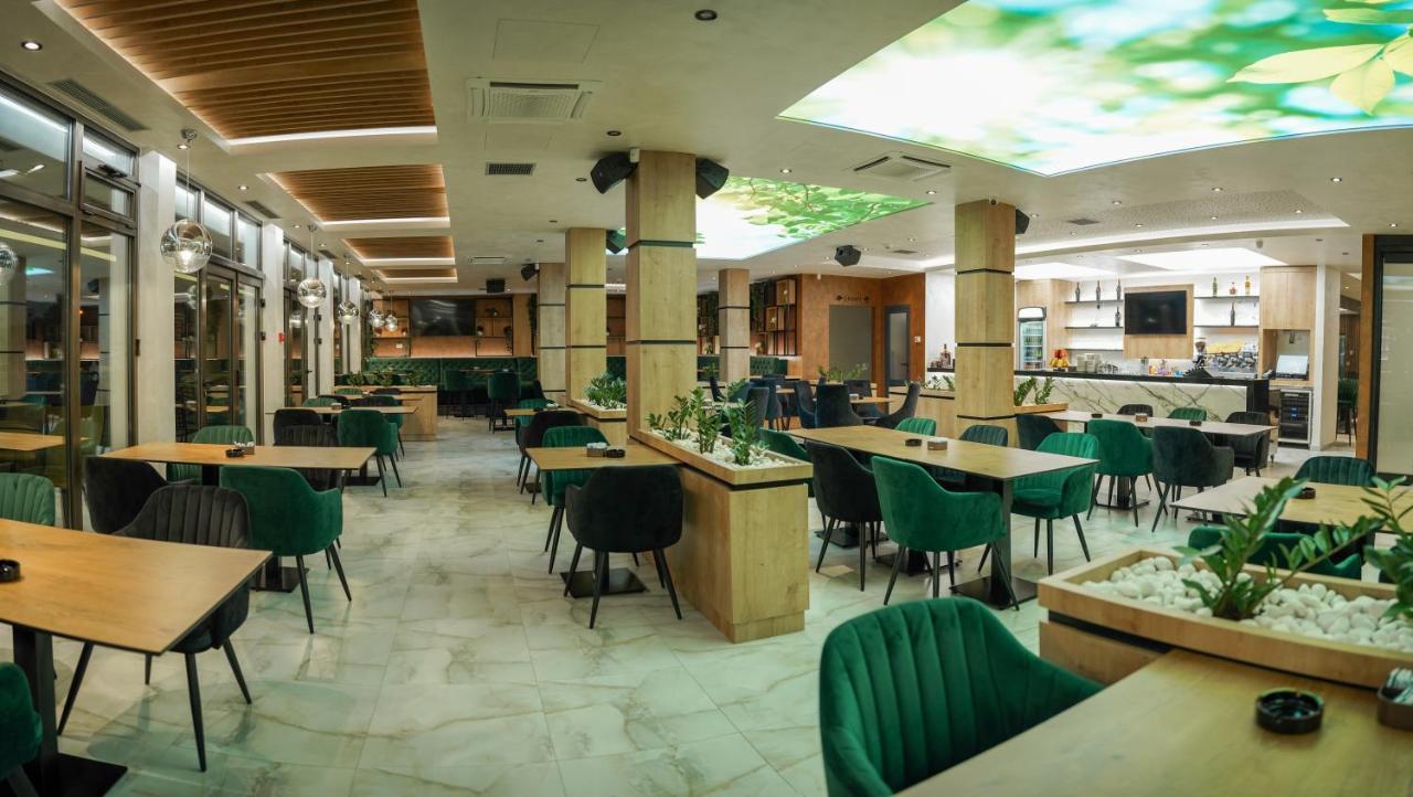 Hotel Laktaši Extérieur photo